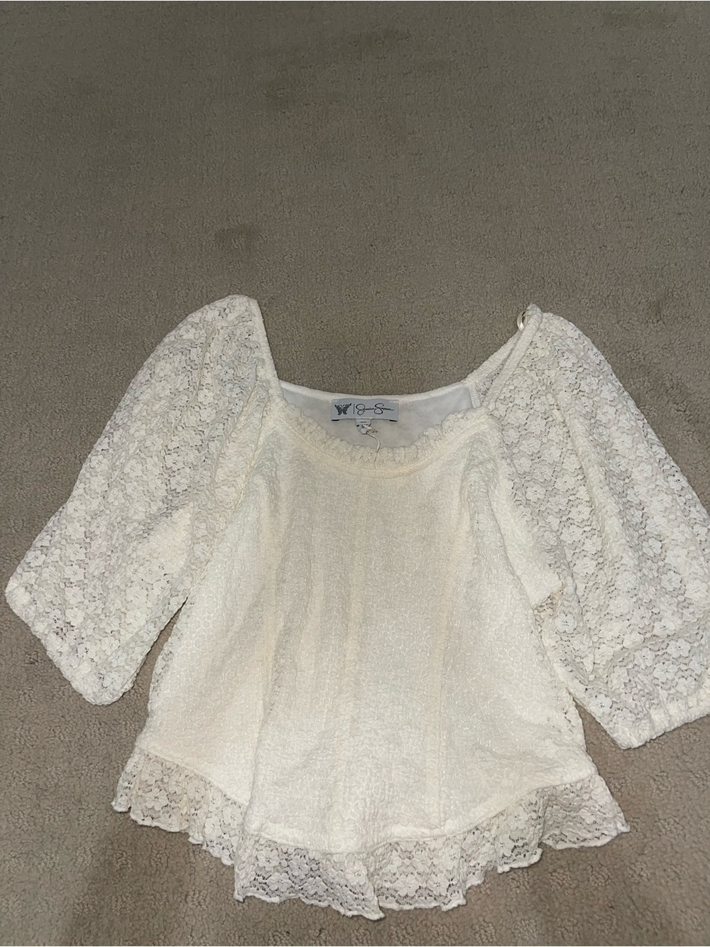 White Lace Puff-Sleeve Women’s Top